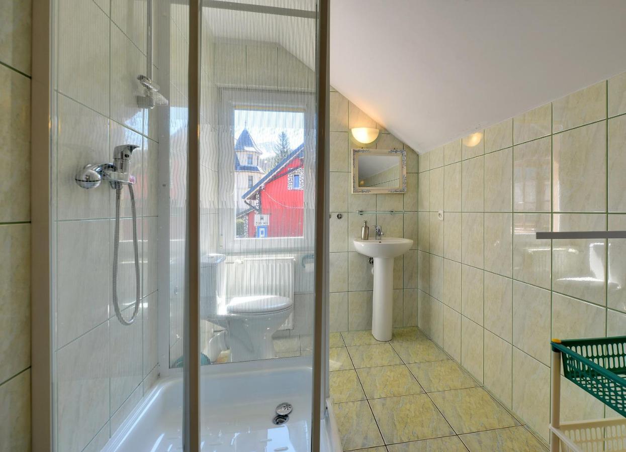 Apartamenty I Pokoje Karpacz - Centrum Karpacza, Parking W Cenie! Екстер'єр фото