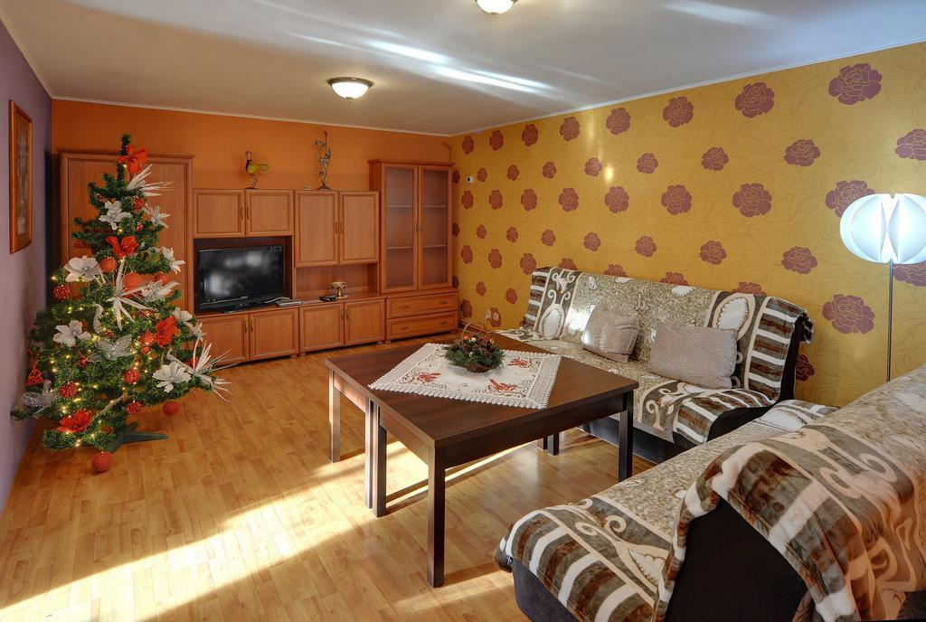 Apartamenty I Pokoje Karpacz - Centrum Karpacza, Parking W Cenie! Екстер'єр фото